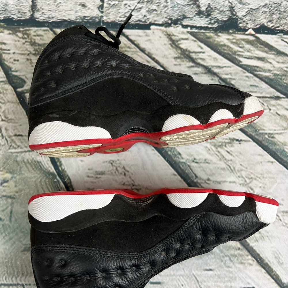 Nike Air Jordan 13 Retro GS Black Red Bred Size 5Y  DJ3003-062‎ - Picture 4 of 7